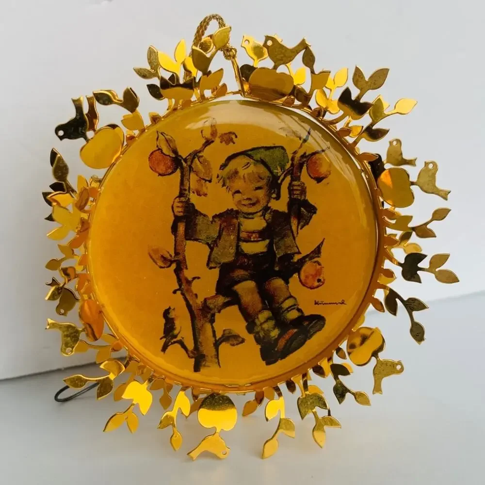 1986 Hummel Gold Ornament